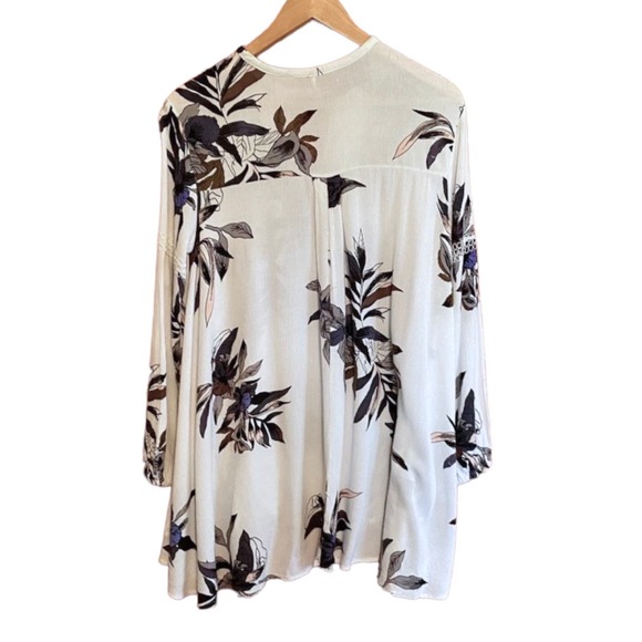 Free People Electric Orchard Swing Tunic Womens Small White Purple Keyhole - Picture 4 of 11